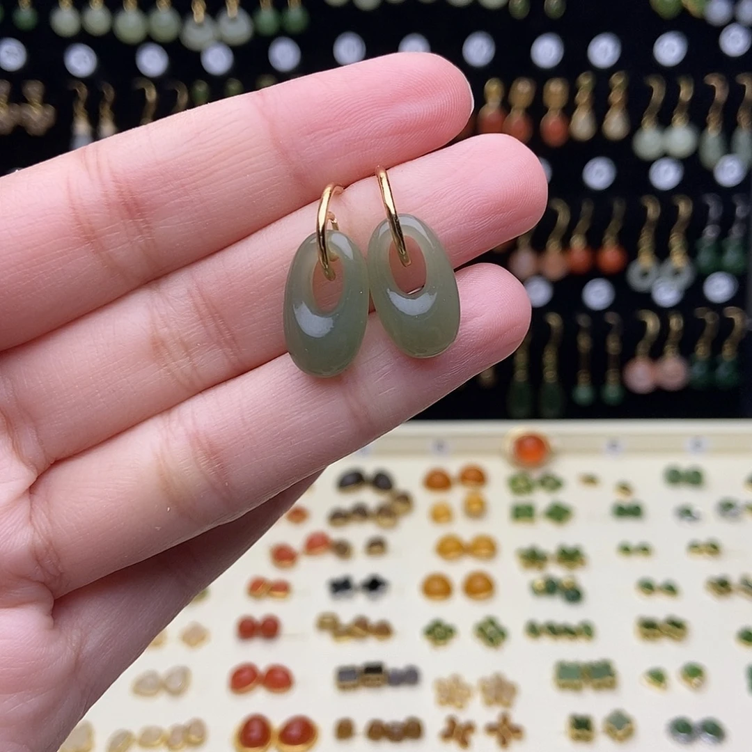 和田玉银S925镶嵌耳饰