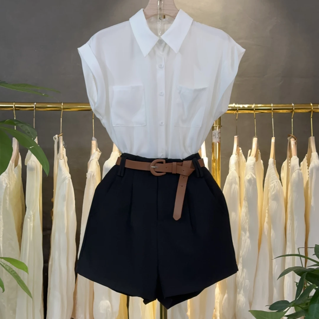 X8001 夏季新款时尚简约翻领无袖衬衫+高腰显瘦短裤时尚两件套