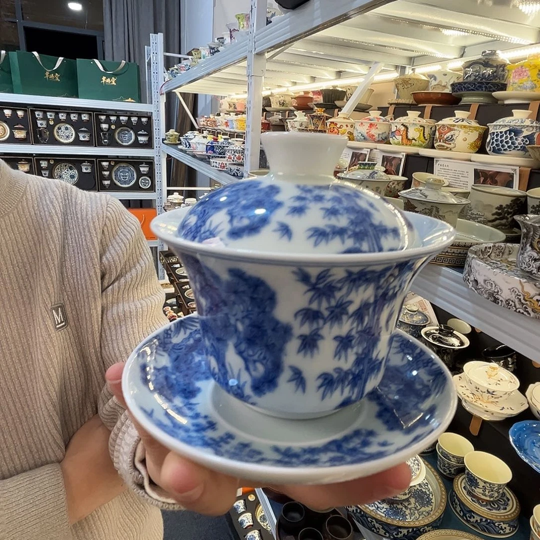 这些盖碗很漂亮！！！！