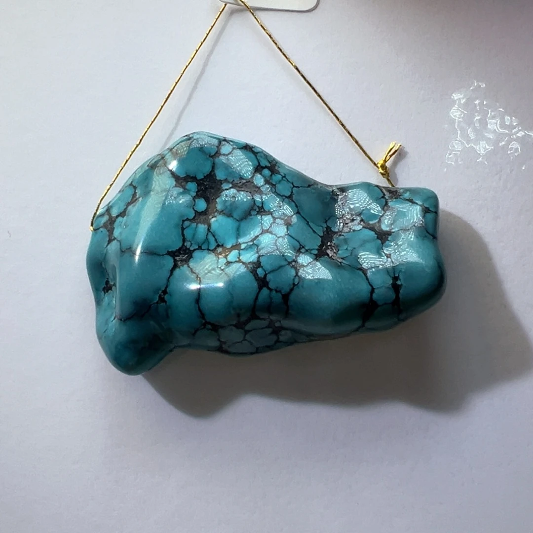 绿松石未镶嵌挂件