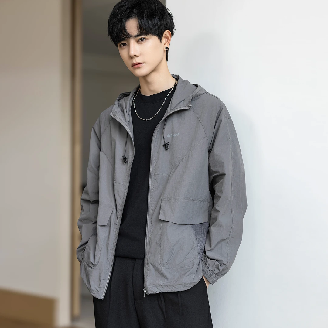 爆款防晒服男士户外休闲夹克薄款男2025工装防紫外线潮流连帽外套