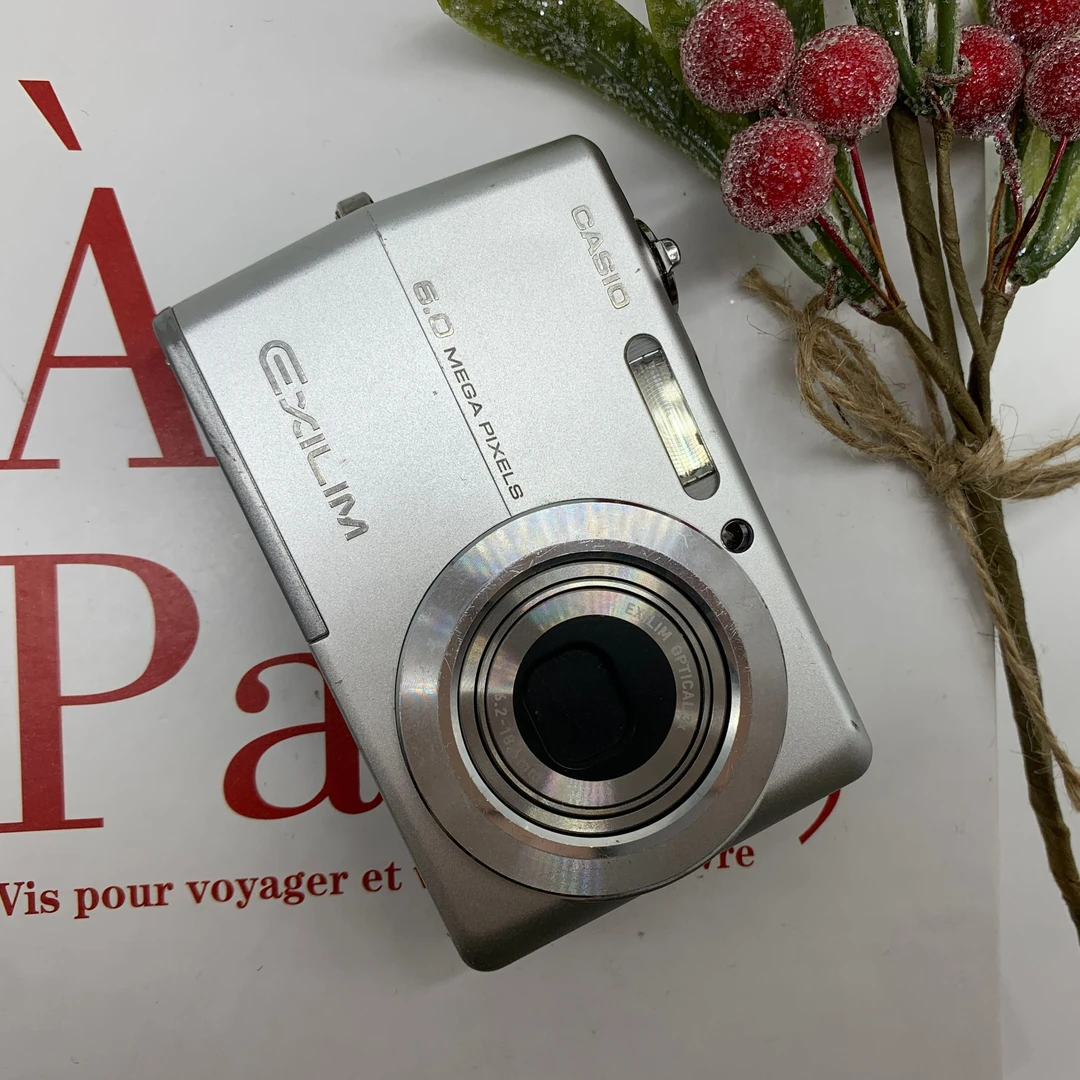 95新 Casio/卡西欧 EX-Z600 600万像素 3倍光学变焦（no退no换）