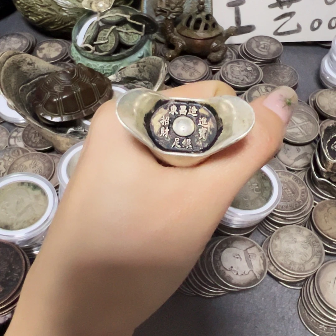金属复古风格元宝