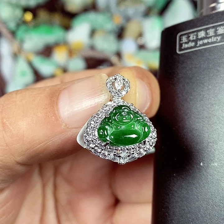 翡翠未镶嵌颈饰天然翡翠玉A货配证书