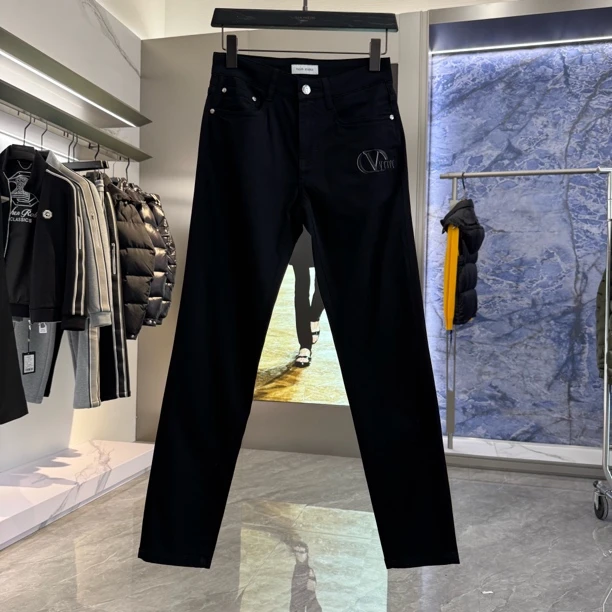 【亚萍男装】VALON AVADEN 2025夏季时尚百搭黑色修身牛仔裤3078