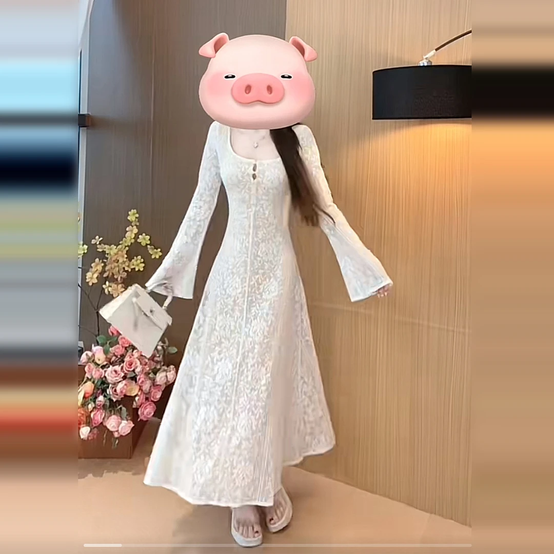 法式蕾丝喇叭长袖连衣裙女装秋冬2025新款高级轻奢千金感收腰裙子