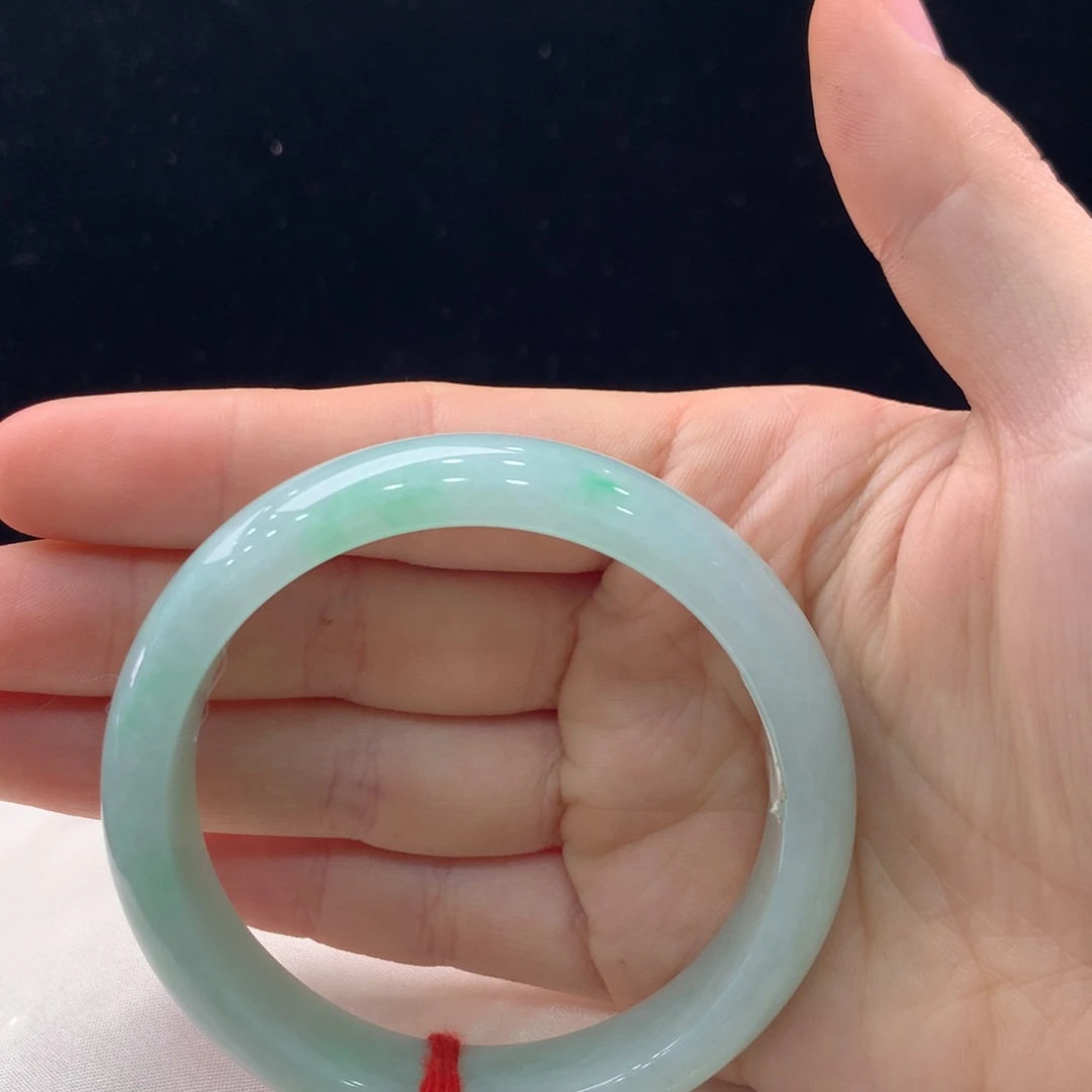 翡翠手镯未镶嵌缅甸A货翡翠 种水绿56 57