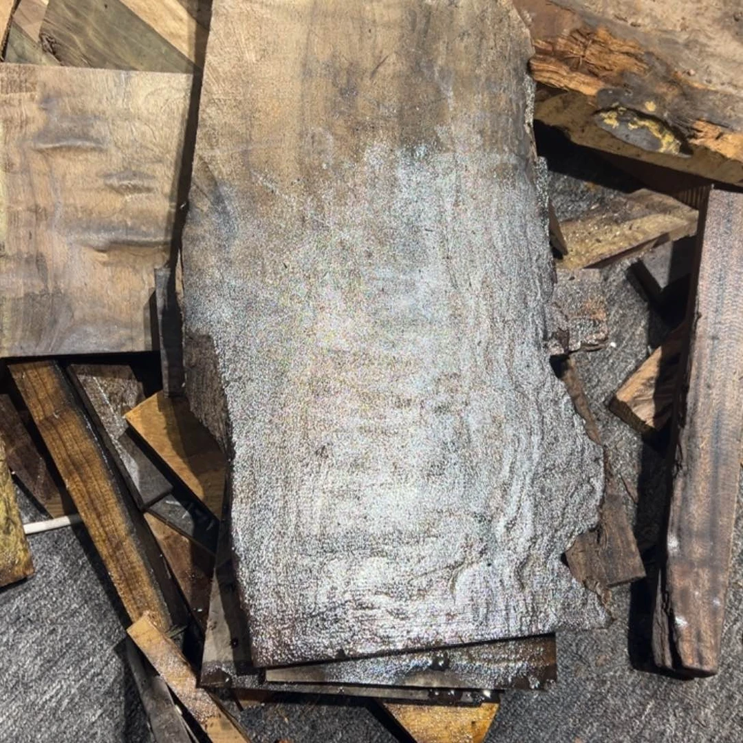 我***旅阴沉木金丝楠阴沉木原材料