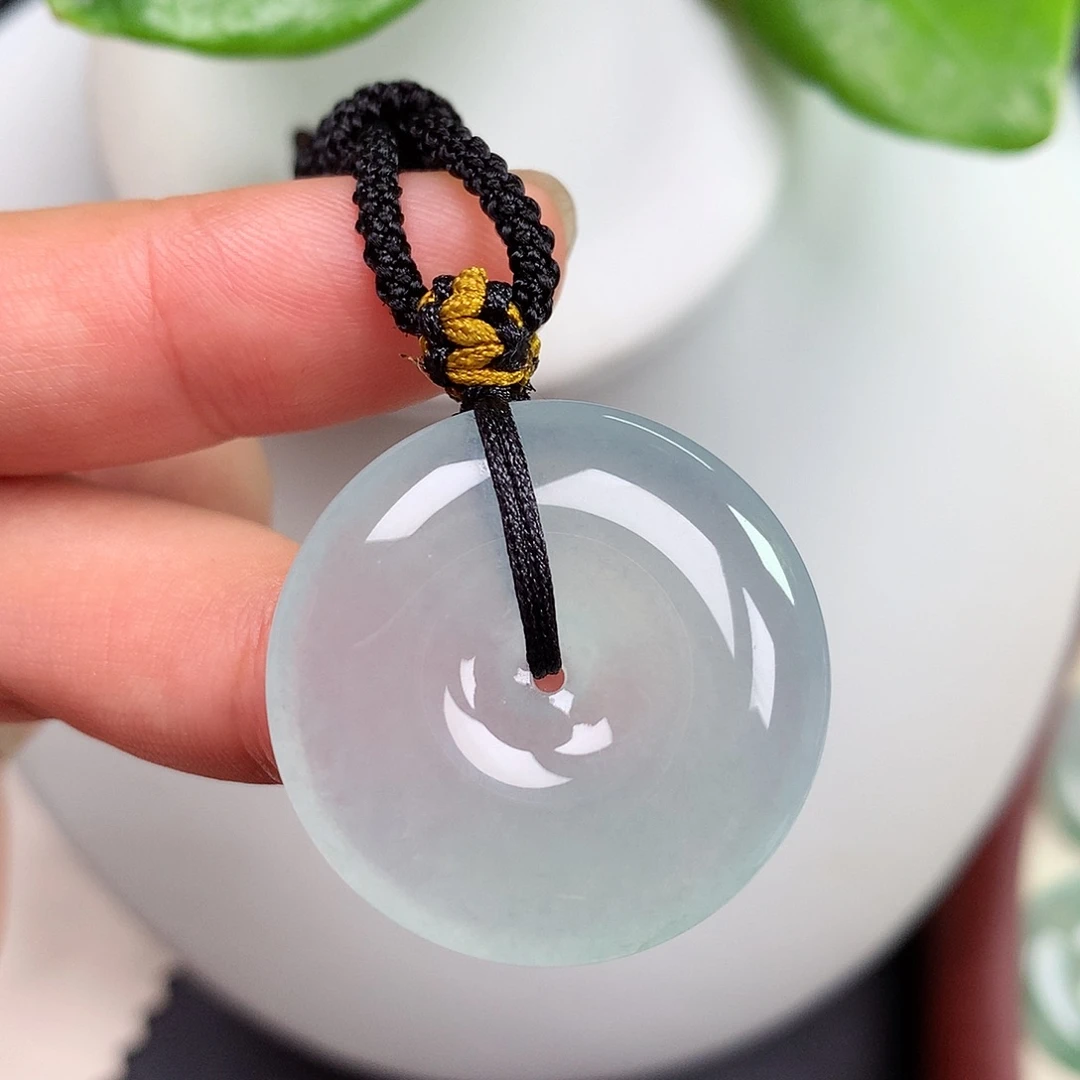 翡翠未镶嵌颈饰平安扣 28.1x6.0mm