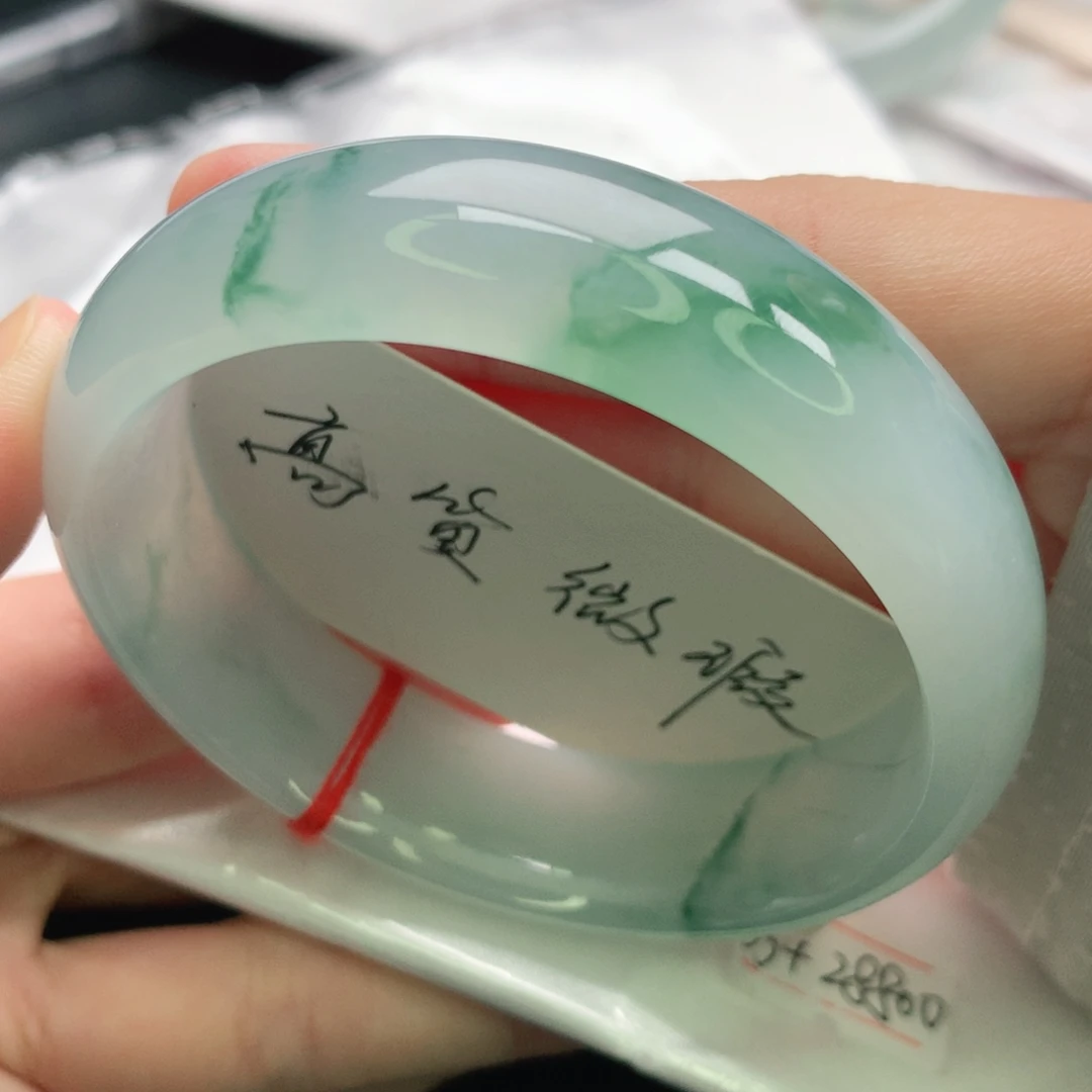 翡翠手镯未镶嵌缅甸55宽版