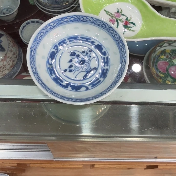 宁***头景德镇清米通一寸小碟