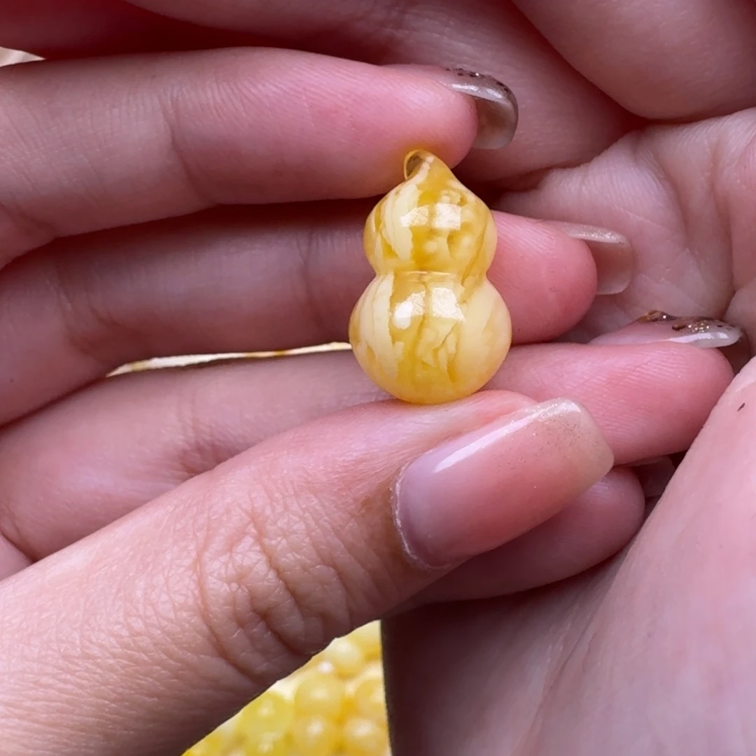 琥珀未镶嵌裸石10号