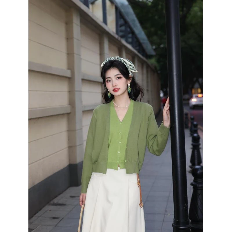 丁佳欣【芦苇花叶】港风复古纯色长袖针织开衫宽松上衣JS1114160