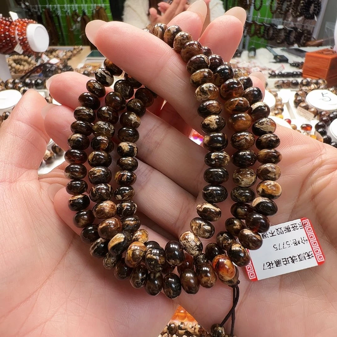 琥珀未镶嵌裸石抚顺琥珀7黑花
