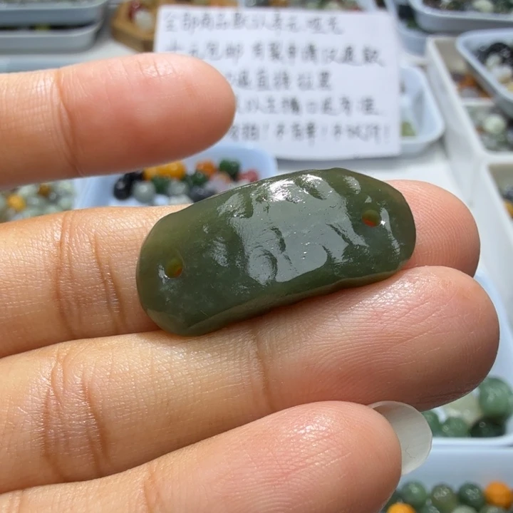 未镶嵌和田玉珠宝半成品