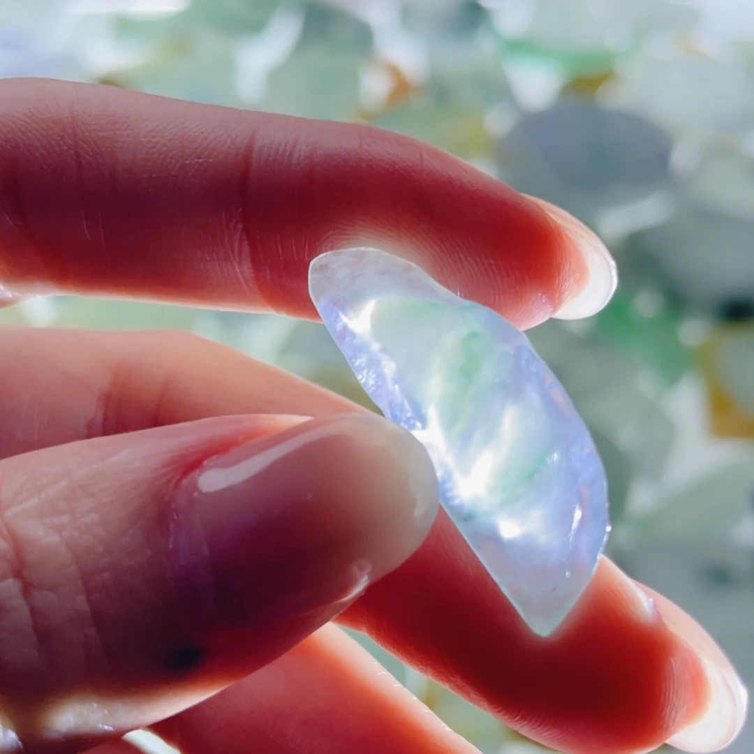 定制翡翠未镶嵌不退不换