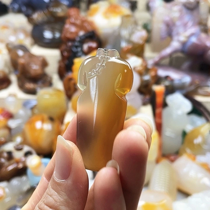 玛瑙/玉髓未镶嵌饰品