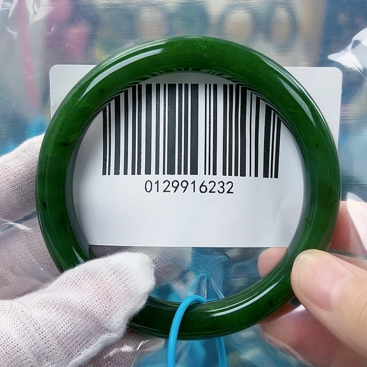 和田玉手镯未镶嵌微瑕6263