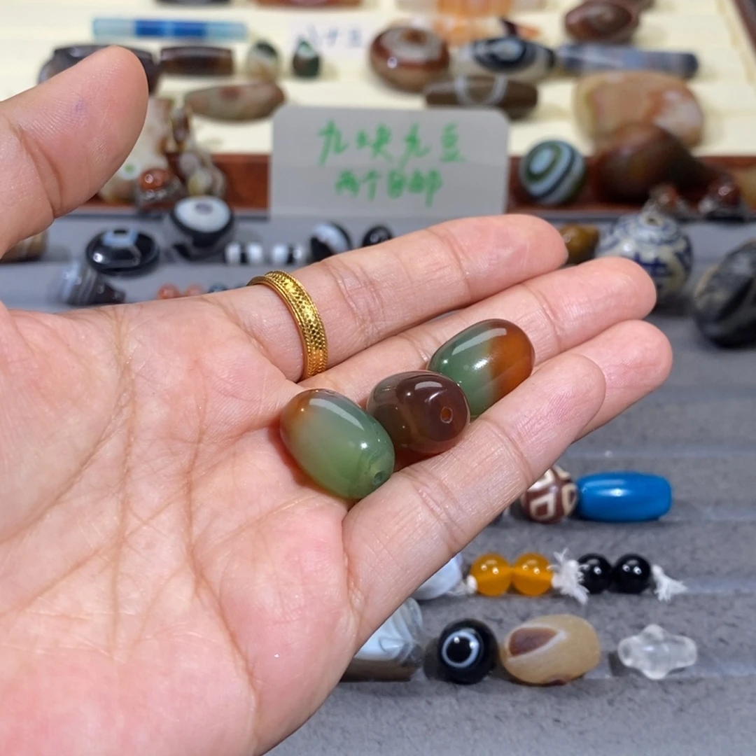 左***叶玛瑙/玉髓合金颈饰