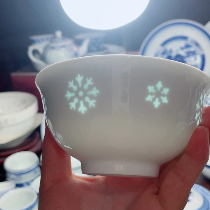 青花玲珑5寸饭碗雪花雕刻