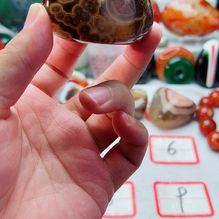 玛瑙/玉髓吊坠未镶嵌