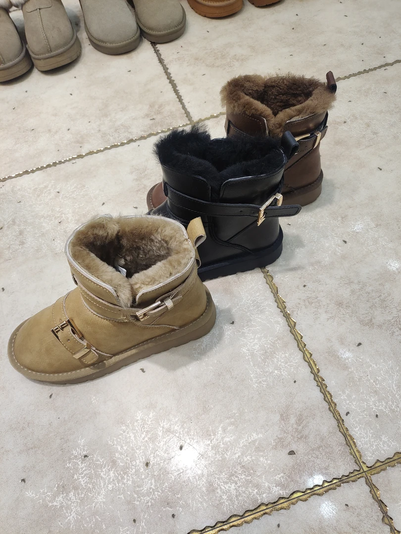 际适奇牛皮加厚雪地靴