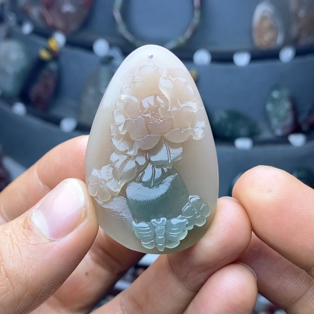 玛瑙/玉髓颈饰未镶嵌
