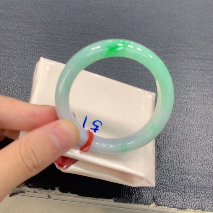 翡翠手镯未镶嵌222222