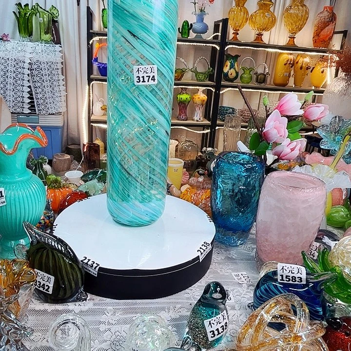3174 家悦美居琉璃摆件不完美