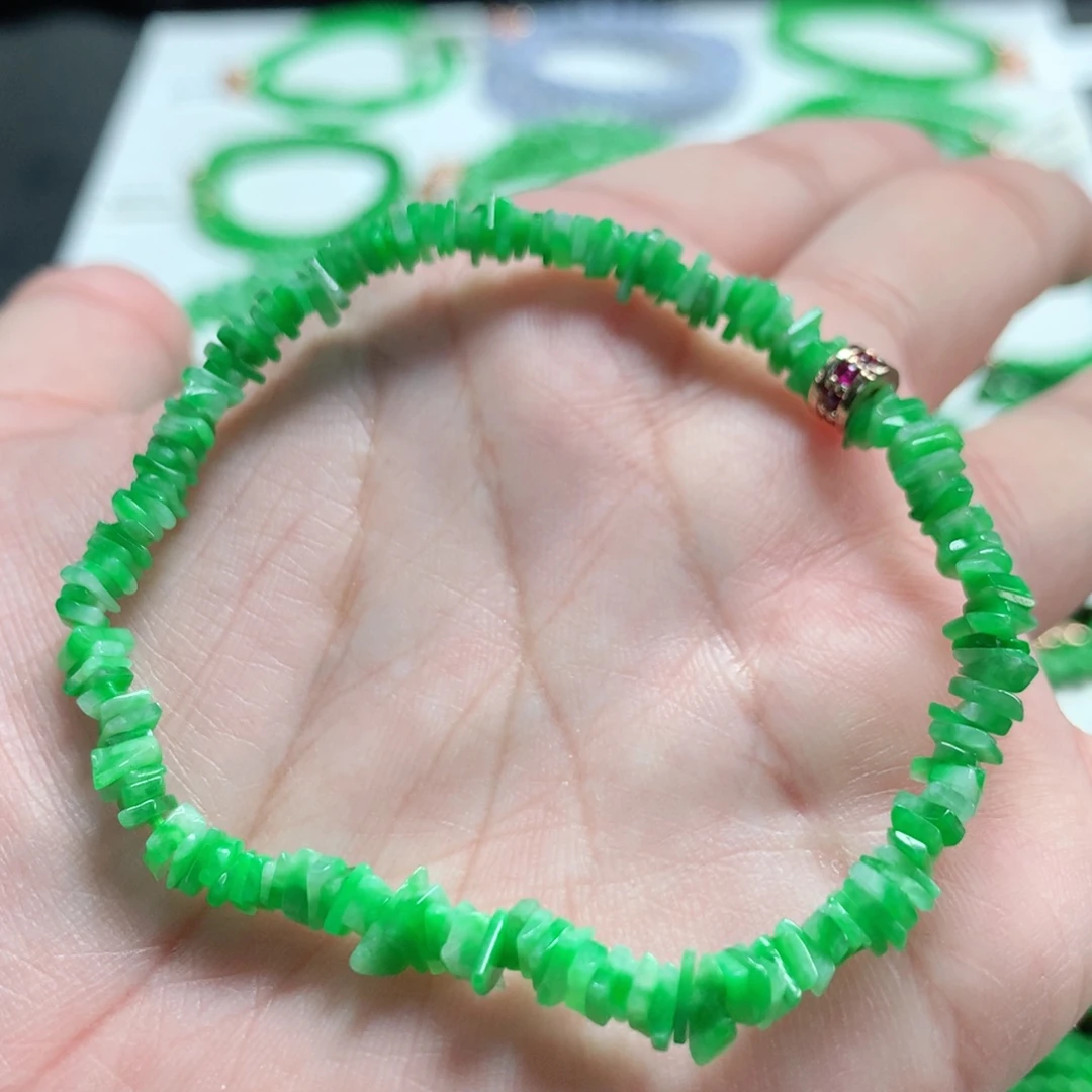 翡翠未镶嵌手链翡翠