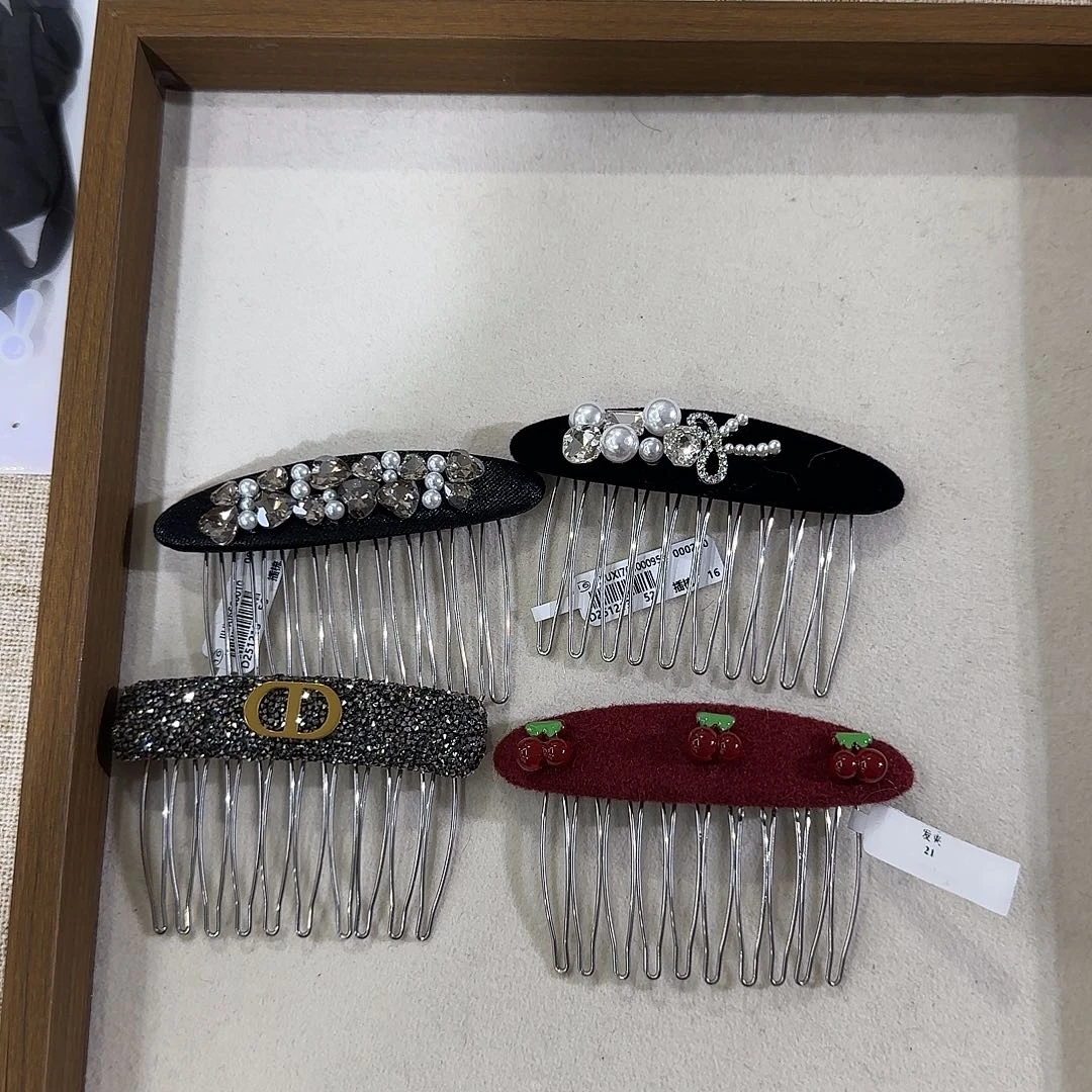 皮质铁合金夹子91