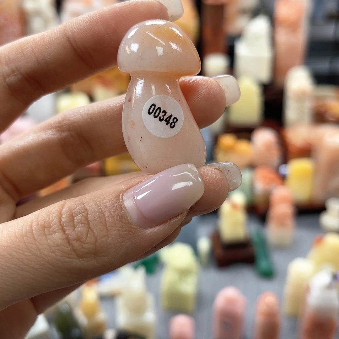 寿山石印石大****喽00348。