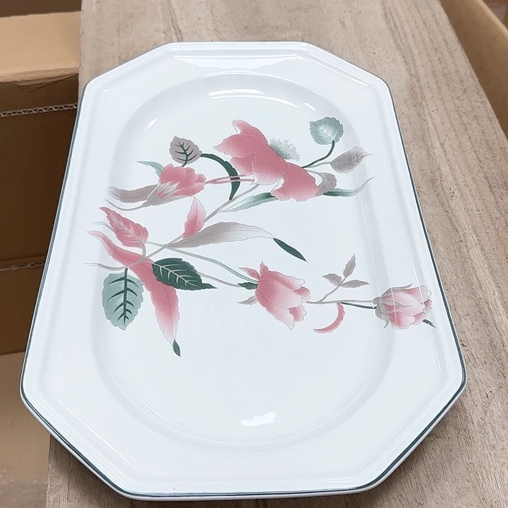 瓷片噗哈哈哈哈哈哈哈哈哈我笑得好