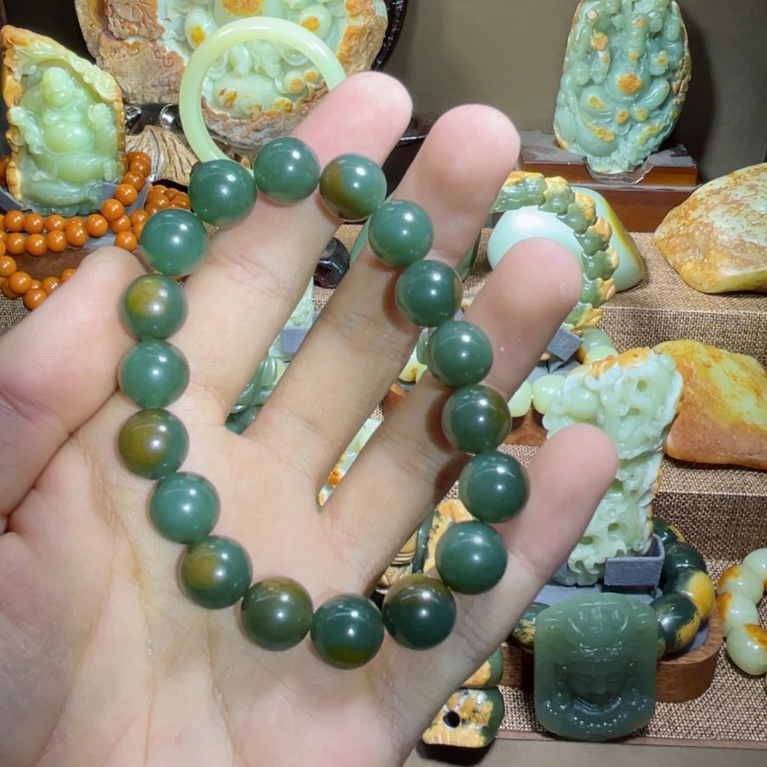 透闪石质玉手链未镶嵌L*