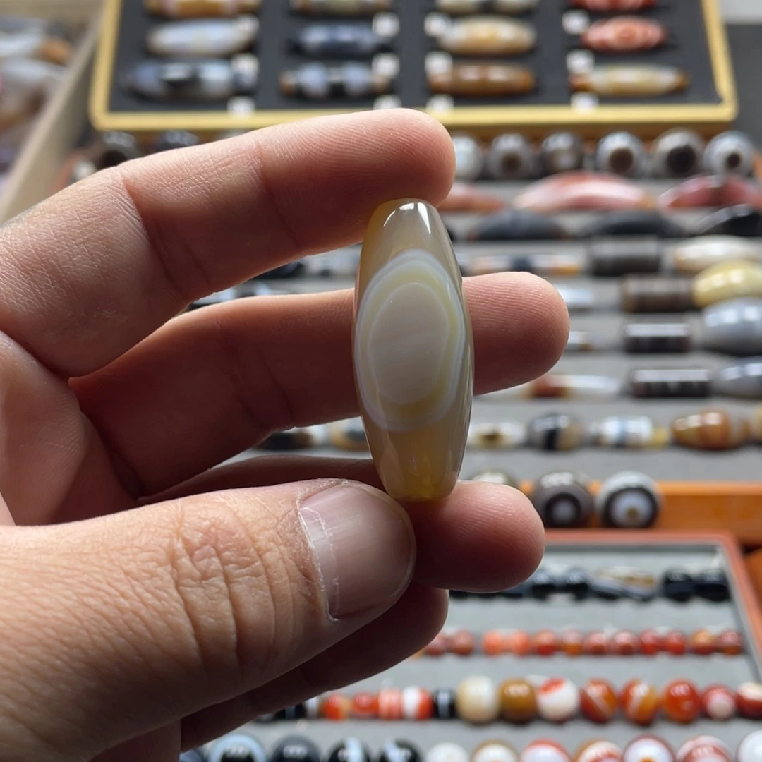 玛瑙/玉髓未镶嵌锁骨