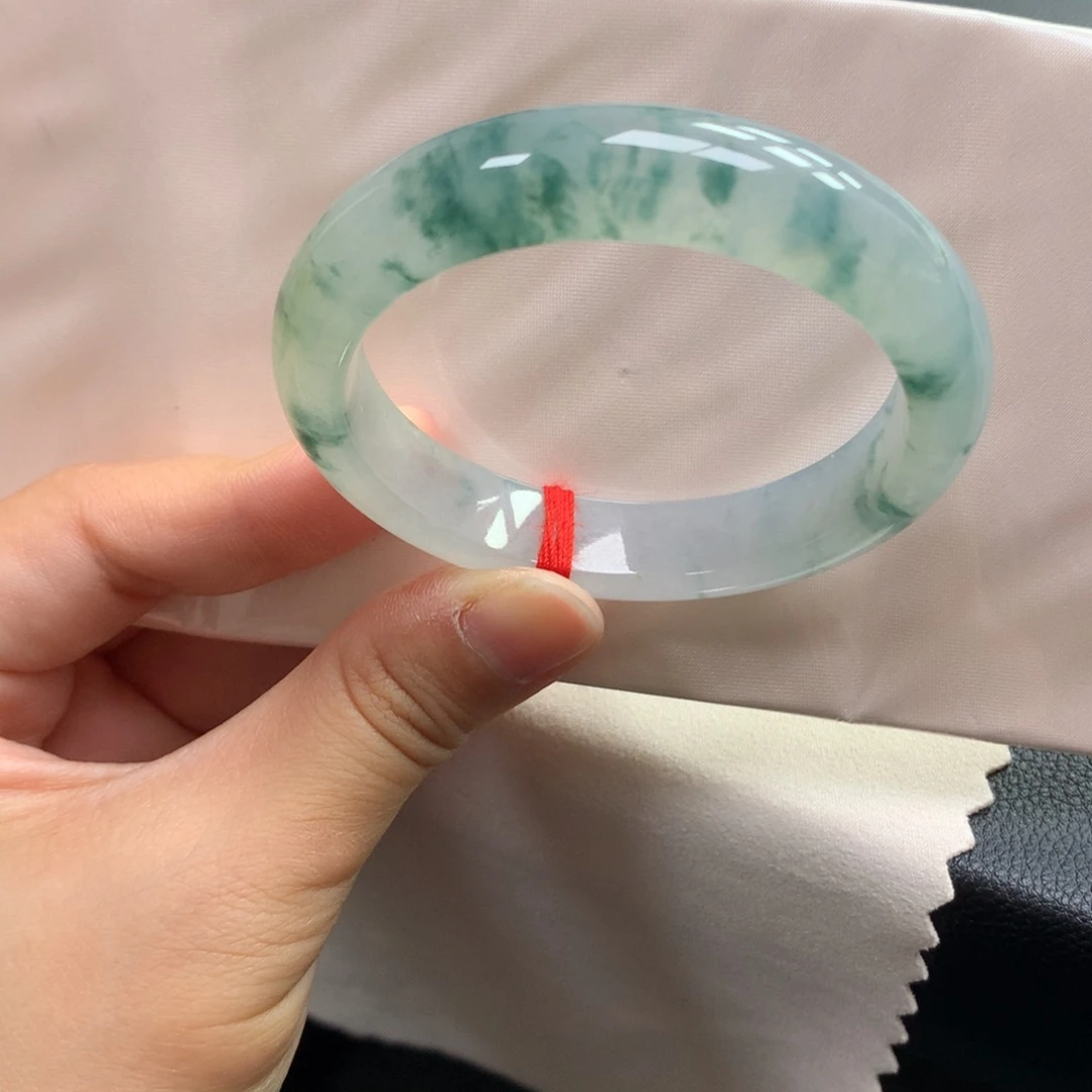 翡翠未镶嵌手镯18号50.5正冰飘花（对标大万）