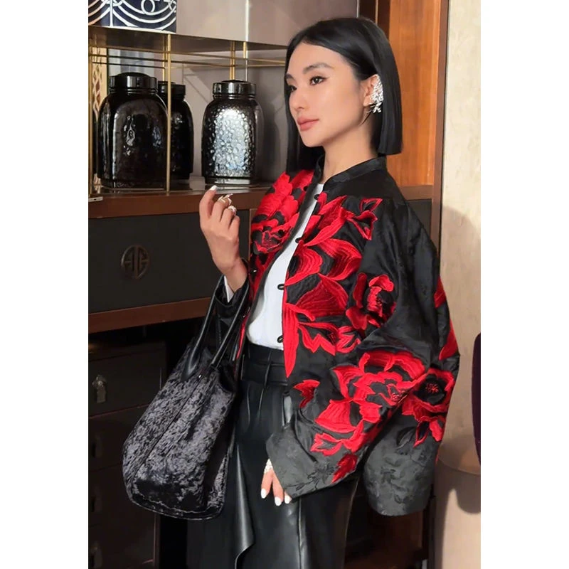 新中式国风显瘦立领刺绣外套欧洲站2024冬季新款气质精致百搭上衣