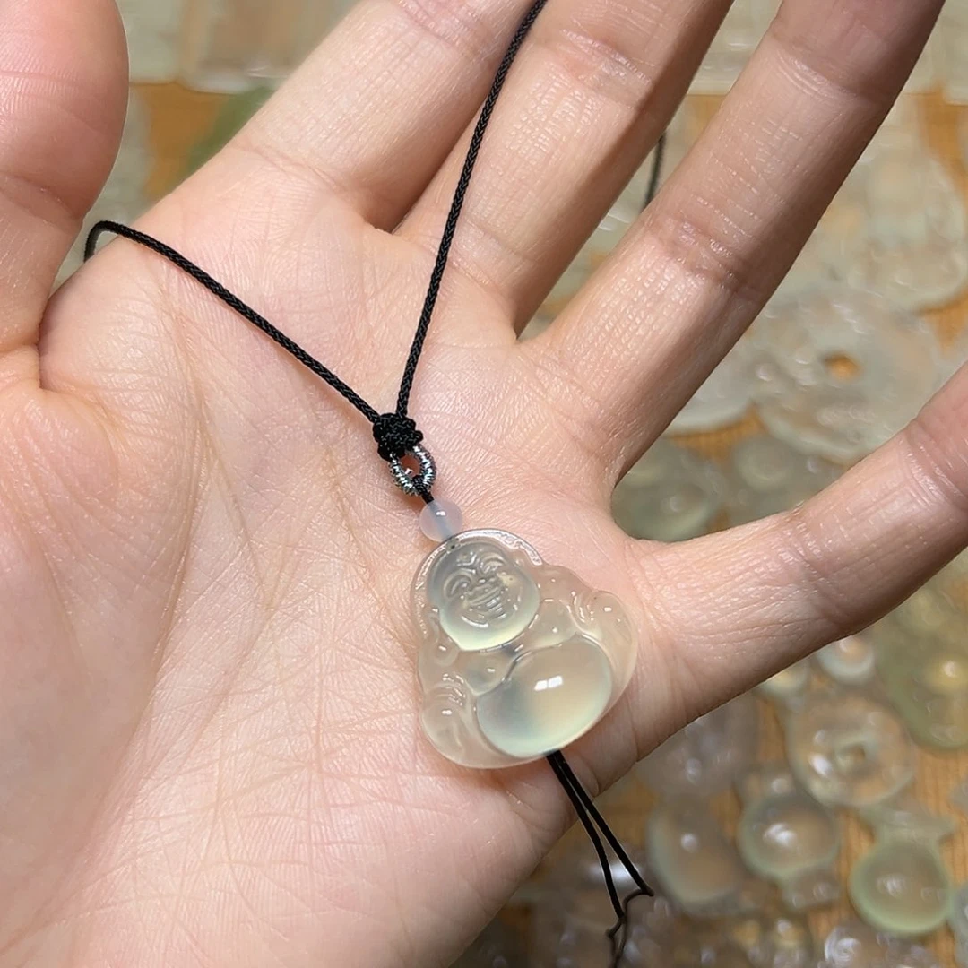 玻***猫蛇纹石玉未镶嵌颈饰