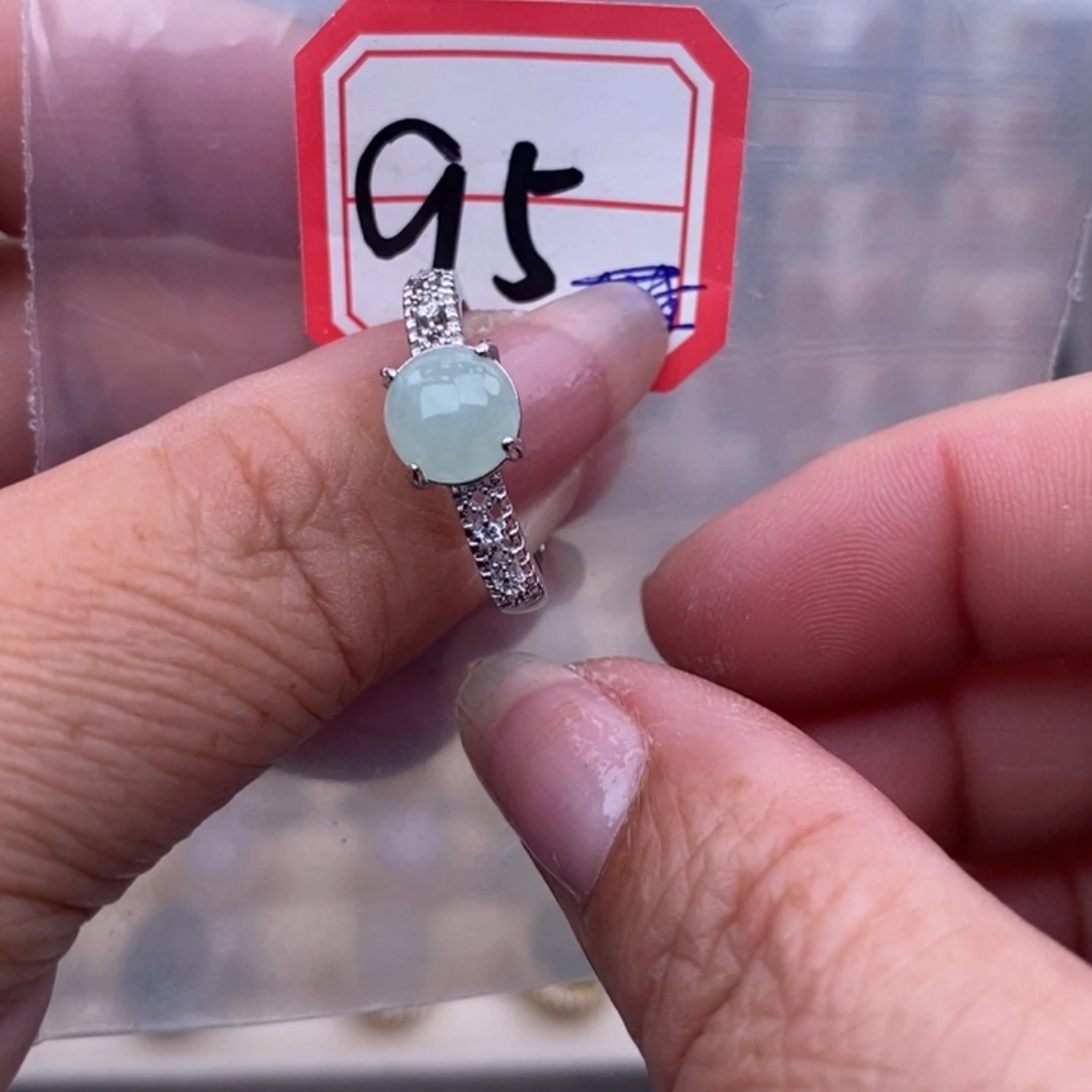 未镶嵌戒指翡翠缅甸