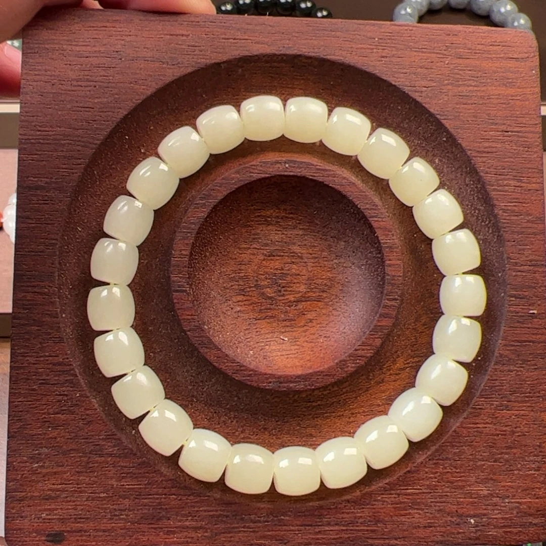 和田玉未镶嵌吊坠(不含链)