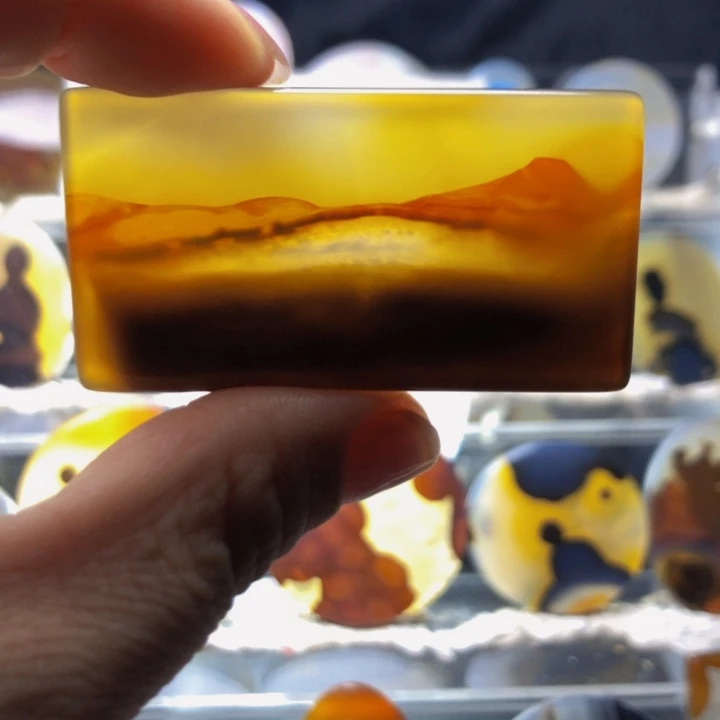 合金玛瑙/玉髓珠宝奇石71