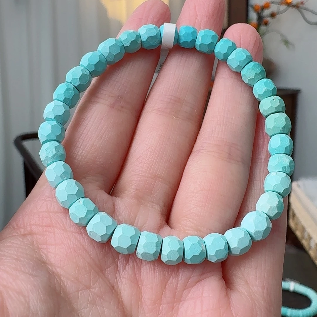 B***l未镶嵌绿松石珠宝奇石