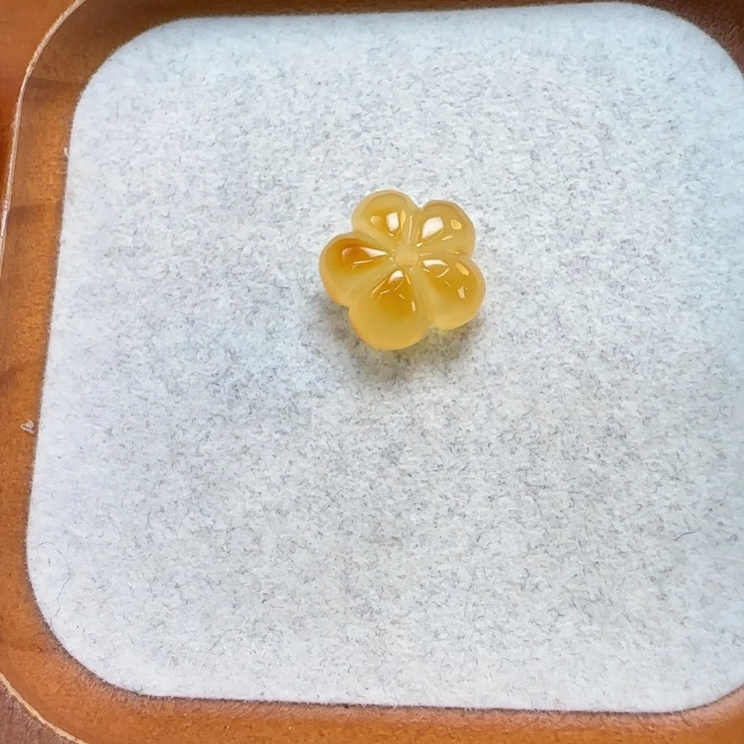 琥珀未镶嵌珠宝奇石定制