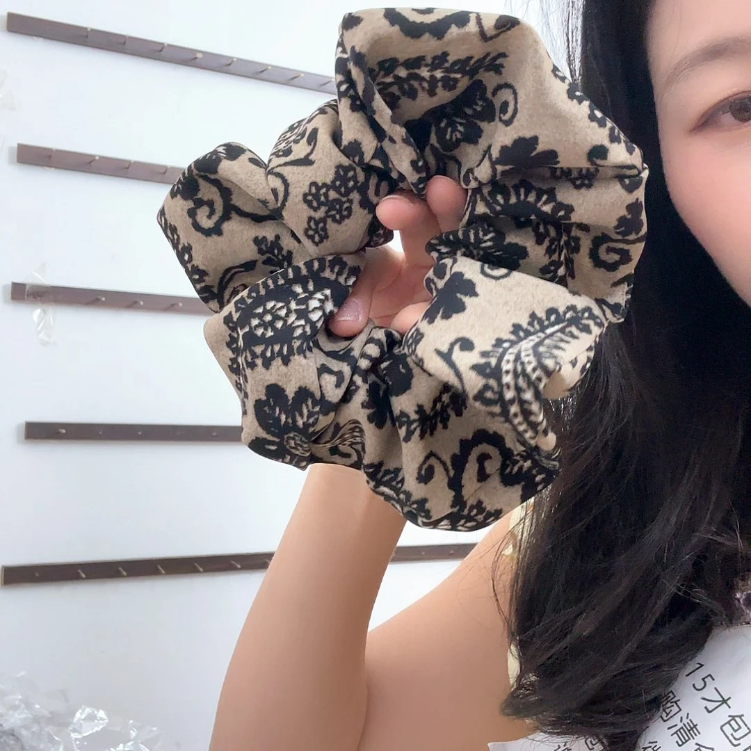 非金属合成立方氧化锆