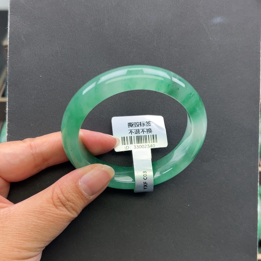 石英质玉（非洲翠）未镶嵌手镯+菩提55.6