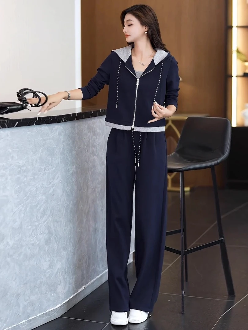 妈妈早秋休闲运动套装女2025春秋新款时尚减龄连帽外套长裤两件套