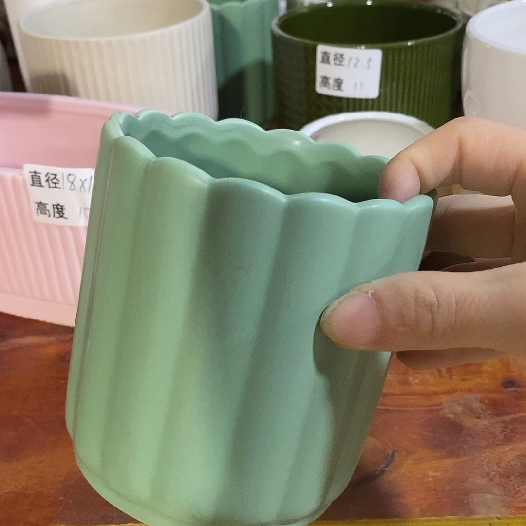 杯子陶陶盆有孔 瑕疵介意勿拍