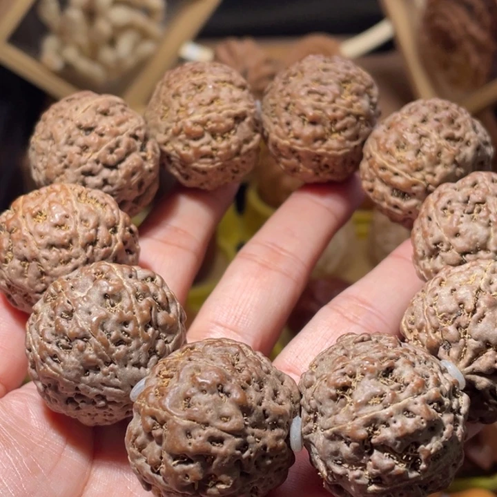 吊坠桃核八瓣金刚菩提31