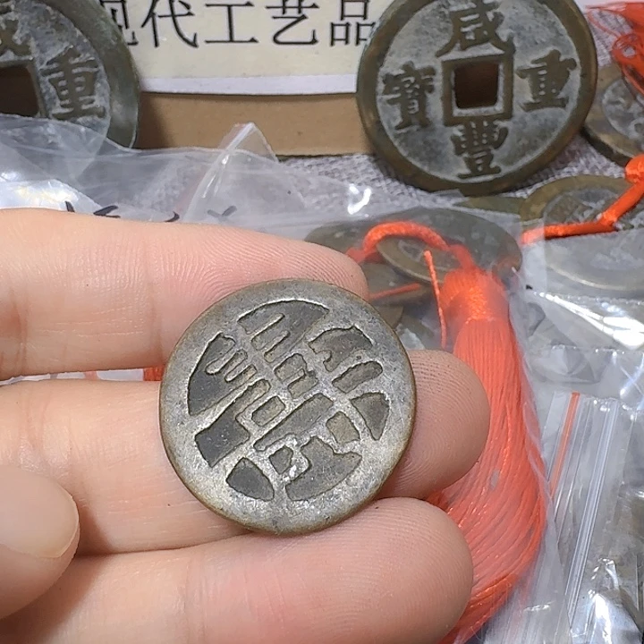 老***肖铜现代工艺品花钱