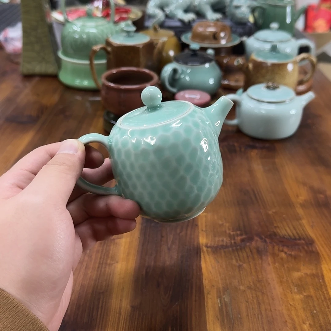 小仲龙泉青瓷1636